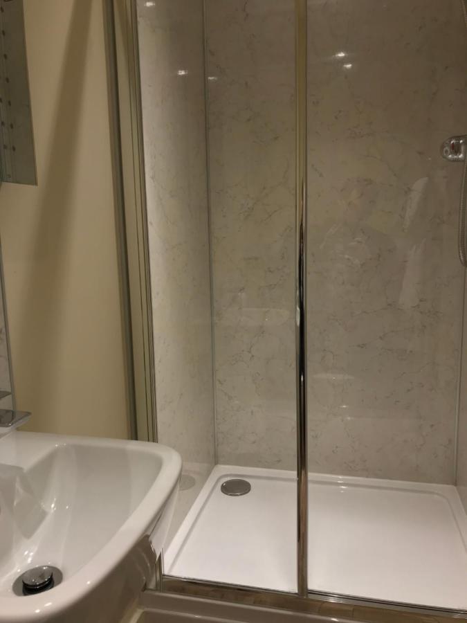Dent Stores B&B Room photo